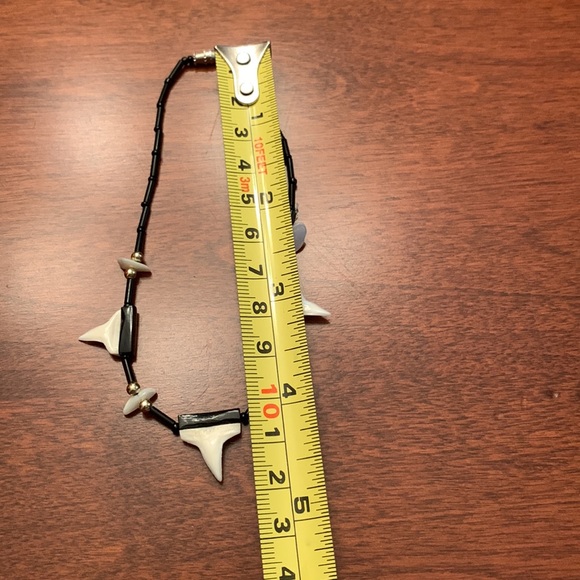 Sharks-tooth Beaded Ankle Bracelet @ 3” Diameter W/Metal Barrel Closure - Picture 5 of 7